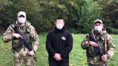 Луцькі прикордонники затримали сирійця, який намагався перепливти до Польщі