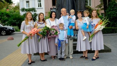 Тернопільський гурт "ЗÉРНО" готує новий альбом Тернопільський гурт "ЗÉРНО" готує новий альбом