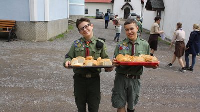 Волонтерство вимагає часу й системності. Інтерв'ю з керівницею закарпатського Пласту Людмилою Лівак Волонтерство вимагає часу й системності. Інтерв'ю з керівницею закарпатського Пласту Людмилою Лівак