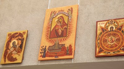 У Тернополі відкрили виставку художника-іконописця Володимира Шерстія У Тернополі відкрили виставку художника-іконописця Володимира Шерстія