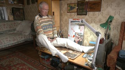 "Я вмію те, чого не вміють здорові люди". Історія запорізького митця з інвалідністю