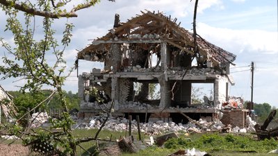 Третій місяць без води: за яких умов жителям Новоселівки відремонтують мережі Третій місяць без води: за яких умов жителям Новоселівки відремонтують мережі