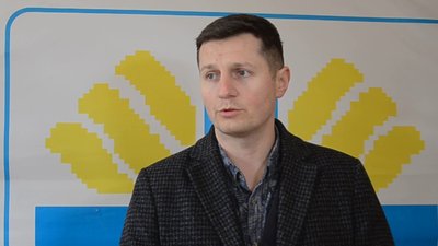 У Тернополі волонтер передав кисневий концентратор у благодійний фонд