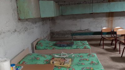 Евакуація у формі гри - у херсонський дитсадках та школах навчають дітей ховатись в укриття Евакуація у формі гри - у херсонський дитсадках та школах навчають дітей ховатись в укриття