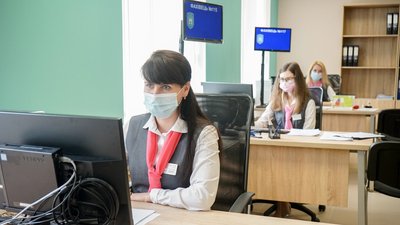 Без черг та папірців: у Житомирі відкрився перший Дія Центр