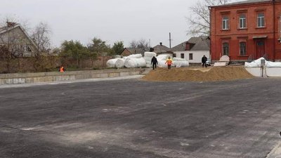 В Олександрії на Кіровоградщині над льодовою ареною встановили купол