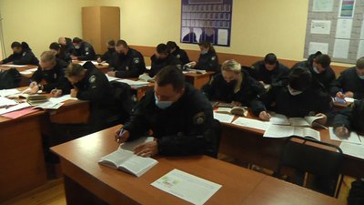 У Житомирі склали випускні іспити 73 слухачі школи поліції У Житомирі склали випускні іспити 73 слухачі школи поліції
