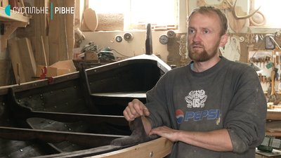 У Рівному на воду планують спустити пару для Драккара – лодь "Ладу" У Рівному на воду планують спустити пару для Драккара – лодь "Ладу"