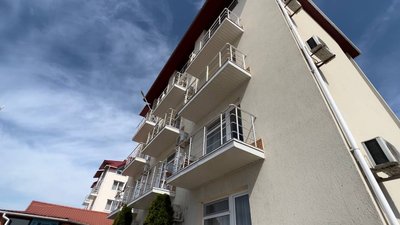 Басейн замість моря. На Миколаївщині бази відпочинку готуються до літнього сезону Басейн замість моря. На Миколаївщині бази відпочинку готуються до літнього сезону