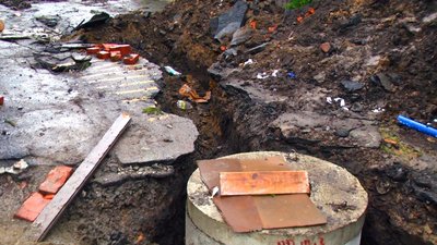 Матимуть водопостачання та автономні джерела енергії: у Вінниці триває будівництво протирадіаційних укриттів Матимуть водопостачання та автономні джерела енергії: у Вінниці триває будівництво протирадіаційних укриттів