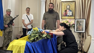 Прощання з військовослужбовцем Євгеном Лапчевським