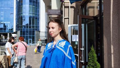 Юлія Хмельницька Юлія Хмельницька