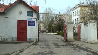 У Миколаєві під час локдауну триватиме централізований підвіз медиків У Миколаєві під час локдауну триватиме централізований підвіз медиків
