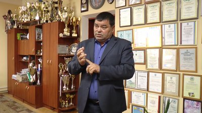 На Прикарпатті жителі збирають підписи проти центру перетримки і реабілітації собак