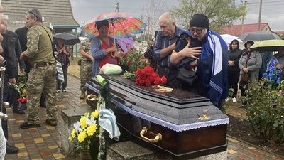 На Одещині не пустили процесію з тілом загиблого військового до місцевого храму