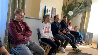 Сироти з Тернопільщини отримали сертифікати на стипендію