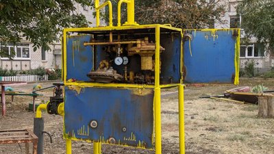 Життя повертається. У будинках Первомайського на Миколаївщині підключають газопостачання