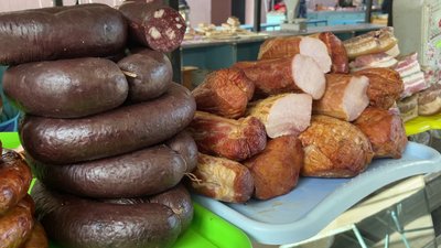 Продукти є, а попит знизився: яка ситуація на продовольчому ринку Херсона Продукти є, а попит знизився: яка ситуація на продовольчому ринку Херсона