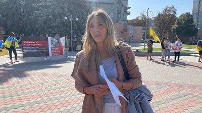 Дружина військовополоненого оборонця Маріуполя Лариса Силаєва Дружина військовополоненого оборонця Маріуполя Лариса Силаєва