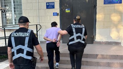 У Біленькому обкрадала людей