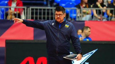 Головний тренер жіночої збірної України з волейболу Якуб Глушак