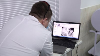 Їдуть лікуватися і з міста: у селі на Черкащині відкрили сучасний кабінет стоматологічної хірургії Їдуть лікуватися і з міста: у селі на Черкащині відкрили сучасний кабінет стоматологічної хірургії