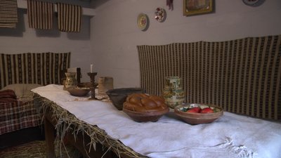 Вертеп, коляда та екскурсії: як святкуватимуть Різдво у "Шевченківському гаю" Вертеп, коляда та екскурсії: як святкуватимуть Різдво у "Шевченківському гаю"