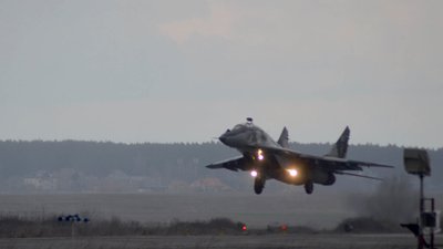 У небо над Волинню піднялись винищувачі "кримської" бригади У небо над Волинню піднялись винищувачі "кримської" бригади