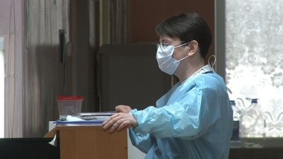 Як справлялись із тяжкими "хвилями" захворювання на коронавірус протягом року черкаські лікарі Як справлялись із тяжкими "хвилями" захворювання на коронавірус протягом року черкаські лікарі