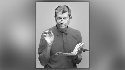 Помер письменник з Сумщини Василь Довжик