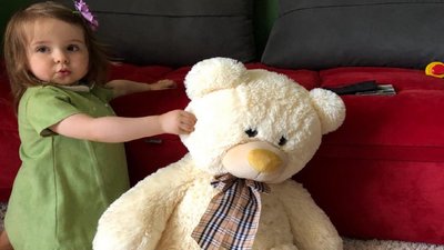 Як врятувати Єву? Чому рідні онкохворих дітей залишаються наодинці з бідою