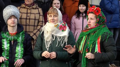 У Житомирі більше 100 людей спільно заспівали колядку "Нова радість стала" У Житомирі більше 100 людей спільно заспівали колядку "Нова радість стала"