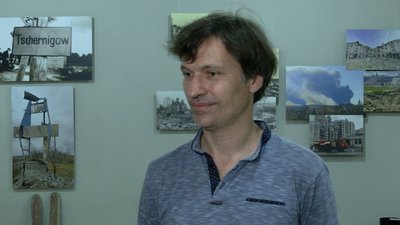 "Рашизм = фашизм": у Чернігові відкрили виставку присвячену війні з Росією "Рашизм = фашизм": у Чернігові відкрили виставку присвячену війні з Росією