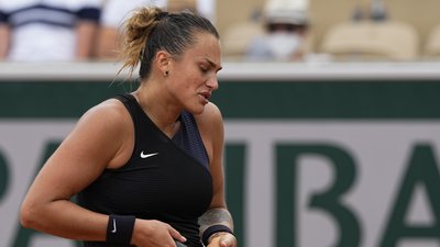 Четверта ракетка світу Сабалєнка вибула з Ролан Гаррос. На турнірі залишилося 4 тенісистки із топ-10