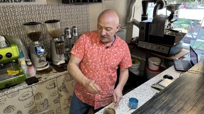 Господар кав'ярні та бариста Владислав Кучер 