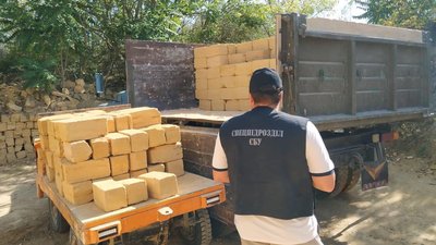 На Одещині півтора року незаконно видобували та продавали вапняк – СБУ