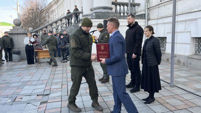Нагородження бійців НГУ у Полтаві 26 березня Нагородження бійців НГУ у Полтаві 26 березня