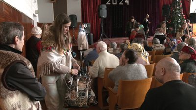 Підопічні, геріатричний пансіонат, подарунки, юлині бабусі, концерт, благодійний фонд, юля карпова Підопічні, геріатричний пансіонат, подарунки, юлині бабусі, концерт, благодійний фонд, юля карпова