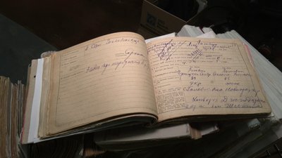 Церковні книги, копії про народження, шлюб та смерть. У Кропивницькому оцифровують документи Церковні книги, копії про народження, шлюб та смерть. У Кропивницькому оцифровують документи