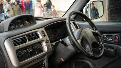 У Тернополі Глава УГКЦ Святослав Шевчук освятив п'ять автомобілів У Тернополі Глава УГКЦ Святослав Шевчук освятив п'ять автомобілів