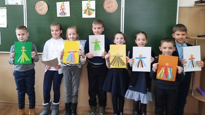 Діти у херсонській обласній бібліотеці зустріли Масляну