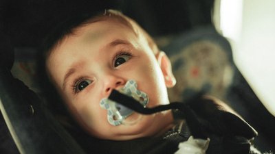 Житель Ізраїлю, родом із Запоріжжя, влаштував безстрокову акцію на підтримку України Житель Ізраїлю, родом із Запоріжжя, влаштував безстрокову акцію на підтримку України