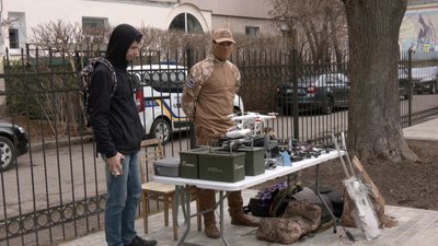 Їли куліш та спілкувалися: у Луцьку відзначили День українського добровольця Їли куліш та спілкувалися: у Луцьку відзначили День українського добровольця