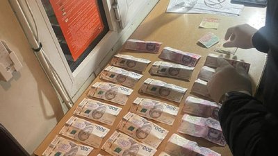 На Львівщині викрили канал контрабанди автозапчастин На Львівщині викрили канал контрабанди автозапчастин