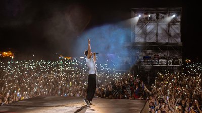 "Я повернувся": "Океан Ельзи" виступив на "Атласі" після дворічної концертної перерви "Я повернувся": "Океан Ельзи" виступив на "Атласі" після дворічної концертної перерви