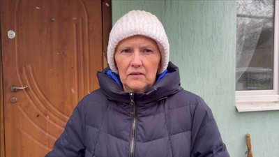 "Не знаю, як ми живі залишилися": у Запоріжжі ліквідовують наслідки російського обстрілу "Не знаю, як ми живі залишилися": у Запоріжжі ліквідовують наслідки російського обстрілу