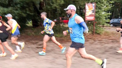 Світязький марафон пам'яті героїв, який вдруге відбувся на Волині, зібрав 220 учасників Світязький марафон пам'яті героїв, який вдруге відбувся на Волині, зібрав 220 учасників