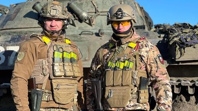 Дев'ять місяців боронить Вугледар. Боєць 72 ОМБр із Франківська Роман Мигаль про війну, побратимів та чоловіків у тилу Дев'ять місяців боронить Вугледар. Боєць 72 ОМБр із Франківська Роман Мигаль про війну, побратимів та чоловіків у тилу
