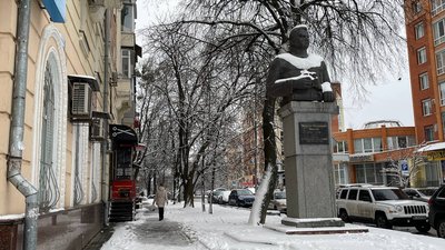 У Полтаві мають ухвалити рішення про демонтаж імперських і радянських пам’ятників – міністр культури У Полтаві мають ухвалити рішення про демонтаж імперських і радянських пам’ятників – міністр культури