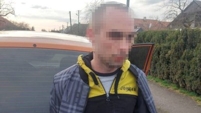 Закарпатця, якого затримали з партією метамфетаміну, взяли під варту Закарпатця, якого затримали з партією метамфетаміну, взяли під варту
